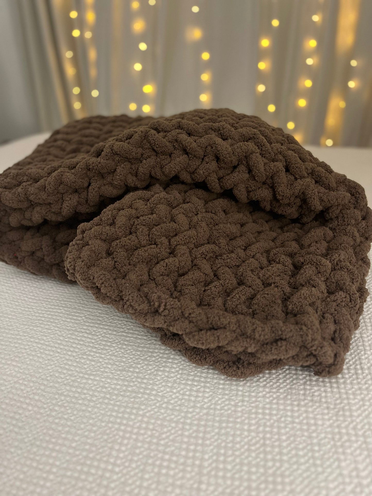 Brown Herringbone Chunky Knit Throw