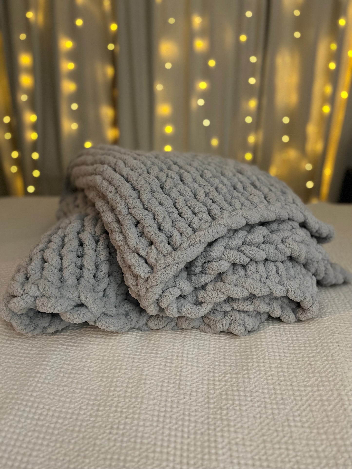 Misty Gray Chunky Knit Blanket