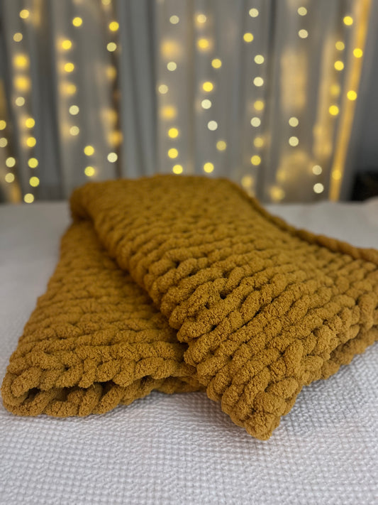 Gold Chunky Knit Throw