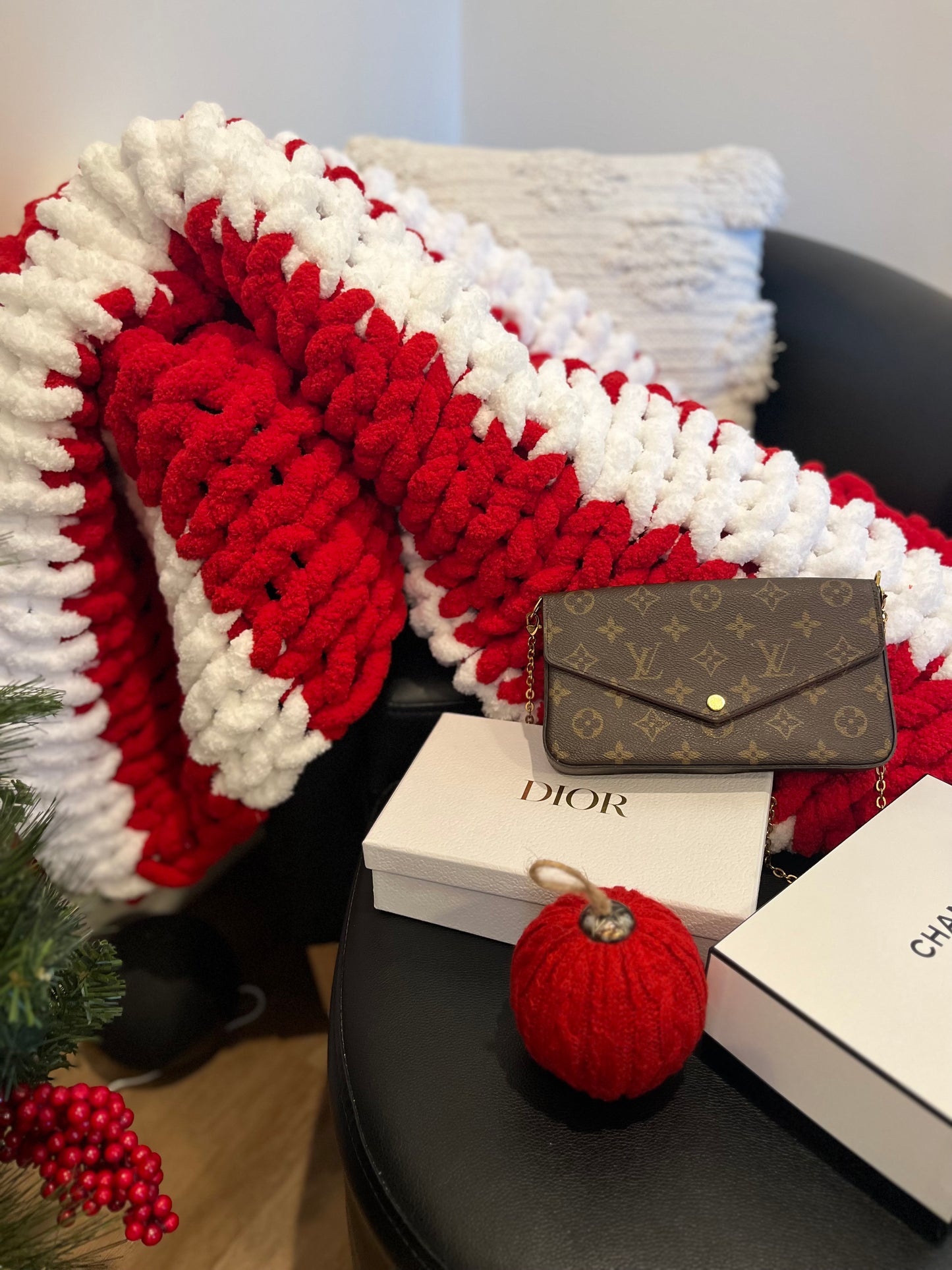 Candy Cane Inspired Chunky Knit Throw